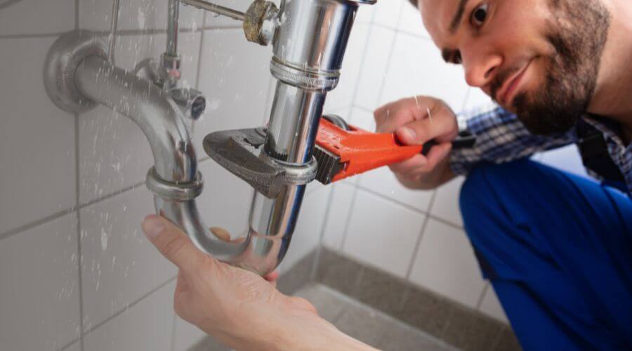 Professional same day plumber services in Edgerton, OH